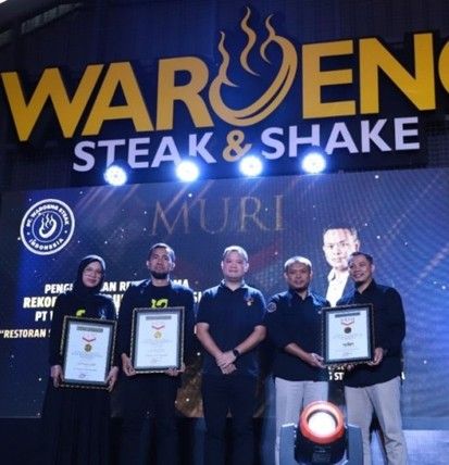 Rekor MURi "Restoran Steak Halal dengan Outlet Terbanyak" 2022