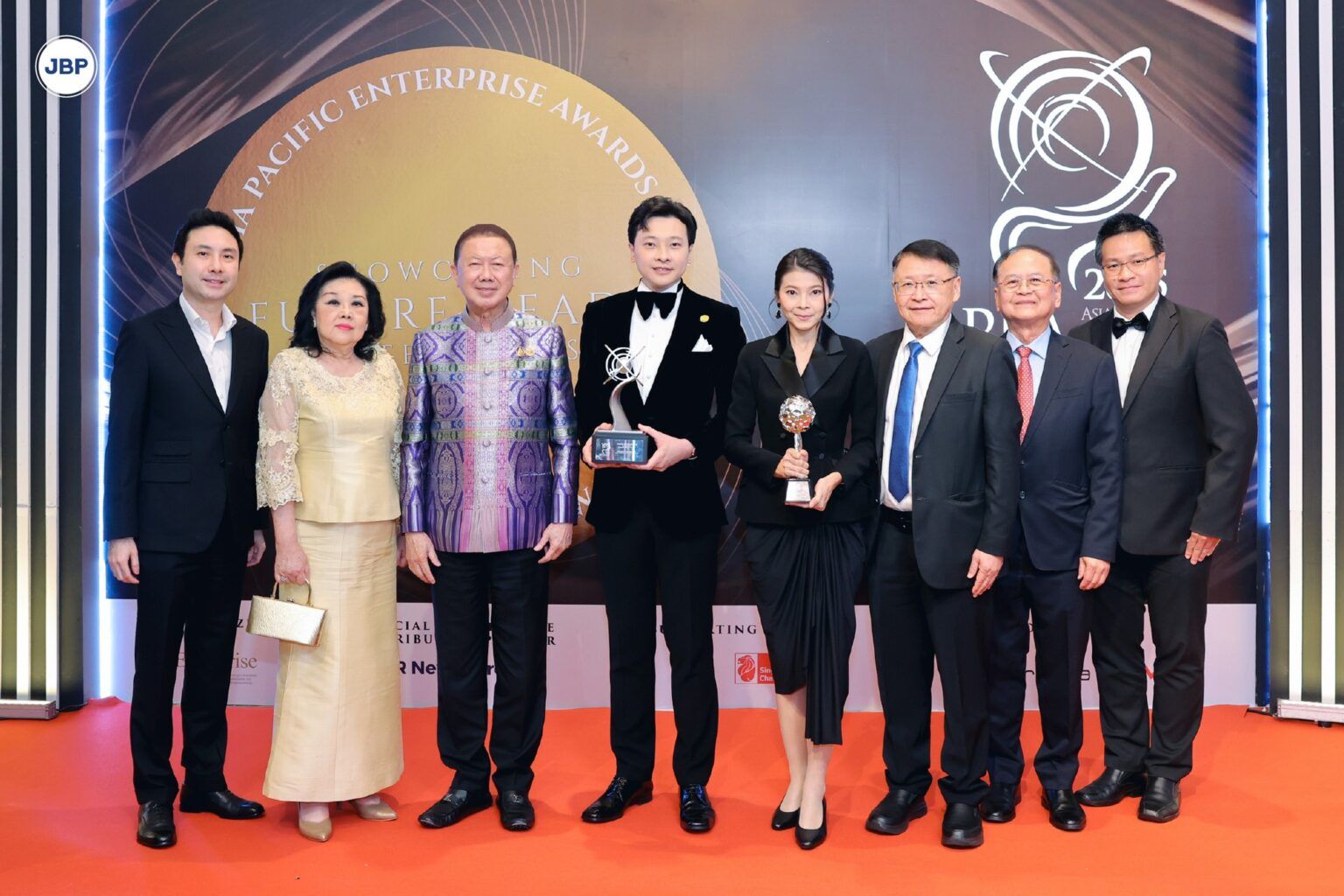 รางวัลแห่งความสำเร็จร่วมกันของพันธมิตร ONE WORLD ONE FUTURE TOGETHER 2025